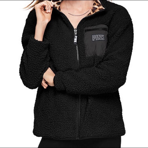 🛑SOLD!🛑 PINK REVERSIBLE CHEETAH SHARPA - Picture 4 of 8